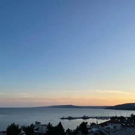Petar Aparts Apartmán Balčik