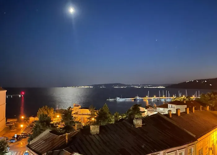 Petar Aparts Apartment