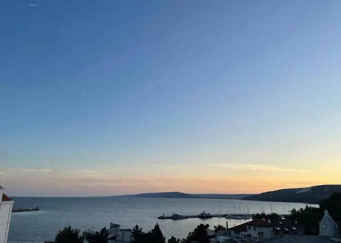 Petar Aparts Apartment Balchik