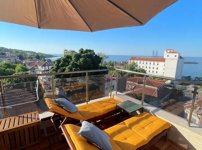 Petar Aparts Balchik